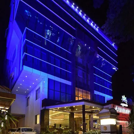 Hotel Akshaya Aura